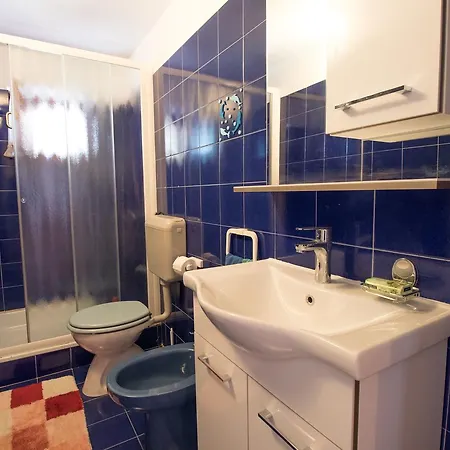Rukoni Daire Mali Lošinj