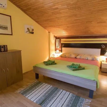 Rukoni? Apartment Mali Losinj